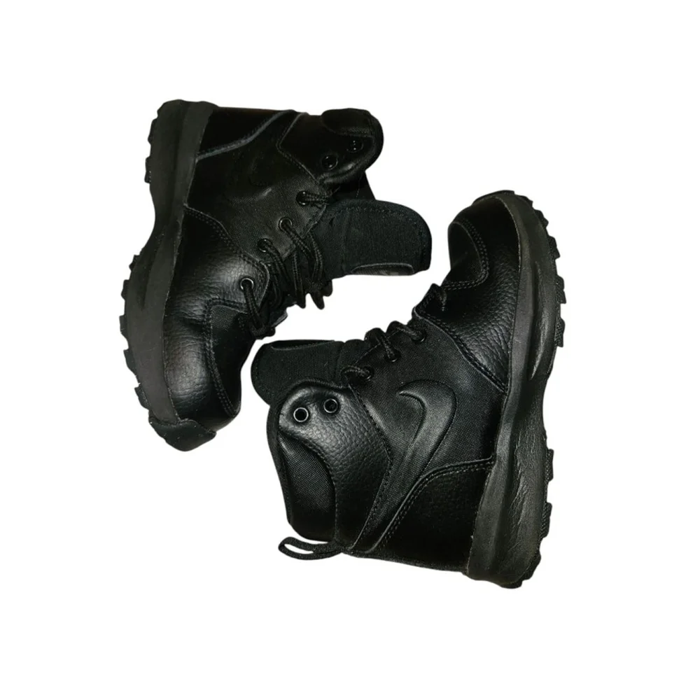 Nike Manoa LTR Boots Shoes BQ5373-001 Black Kids Size 12C